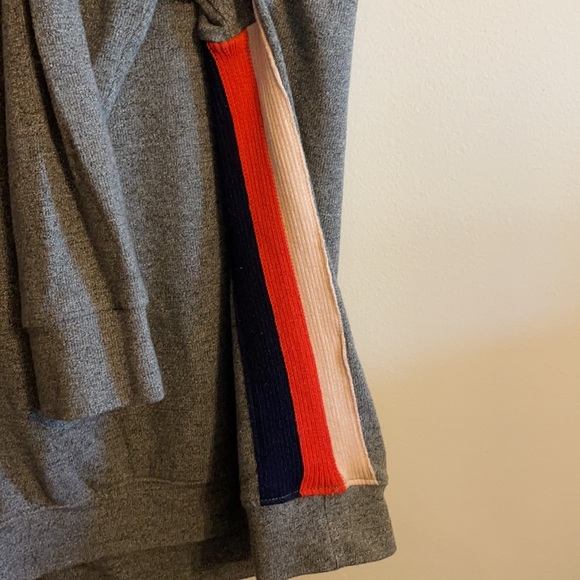 NWOT Sundry sweatshirt with knit side panels - Picture 5 of 6